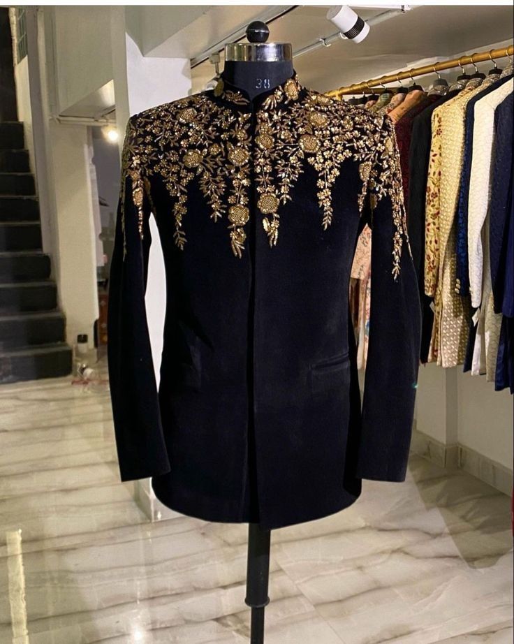 Men’s Royal Black Velvet Heavy Zari Embroidered Bandhgala Suit Set | Luxury Groom Indo-Western Coat for Wedding & Reception